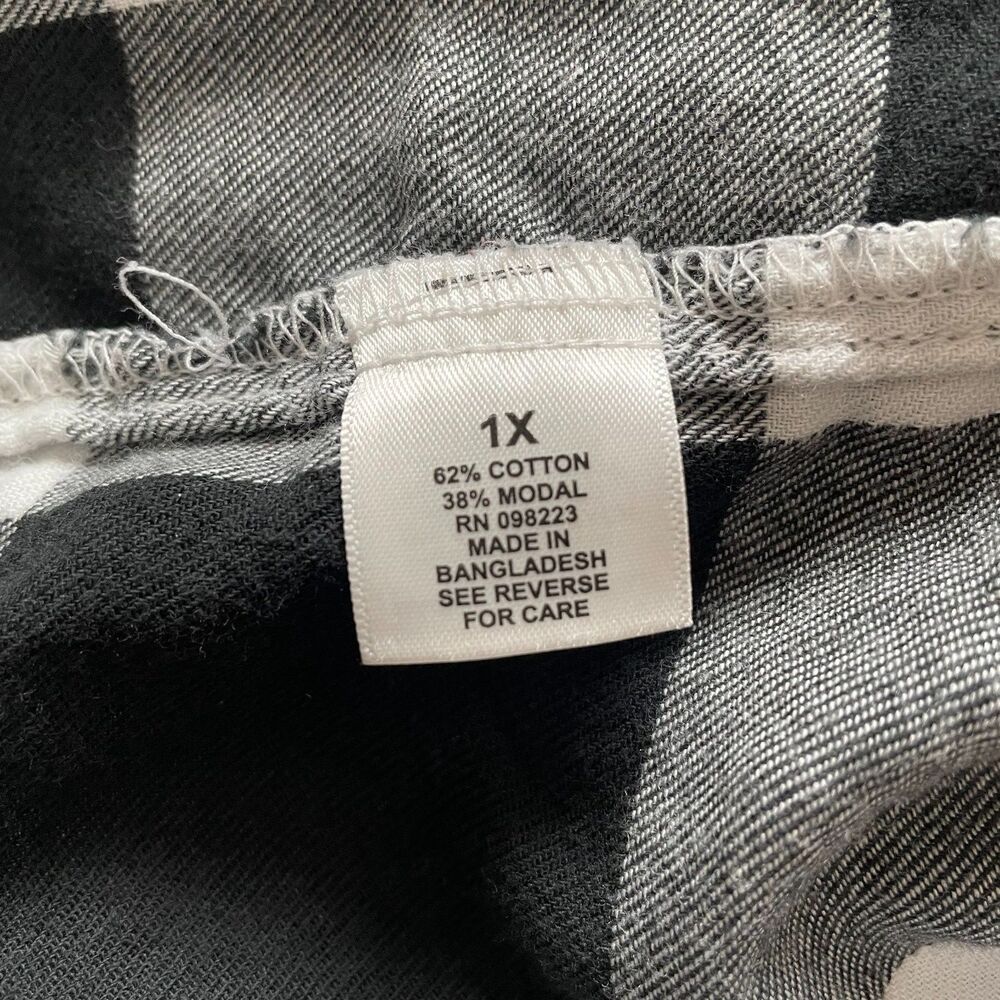 Magellan Outdoors Women’s 1X Black White Buffalo Plaid Button Up Shirt - Picture 6 of 8